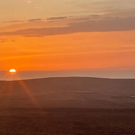 Sunset Studio, Tindaya